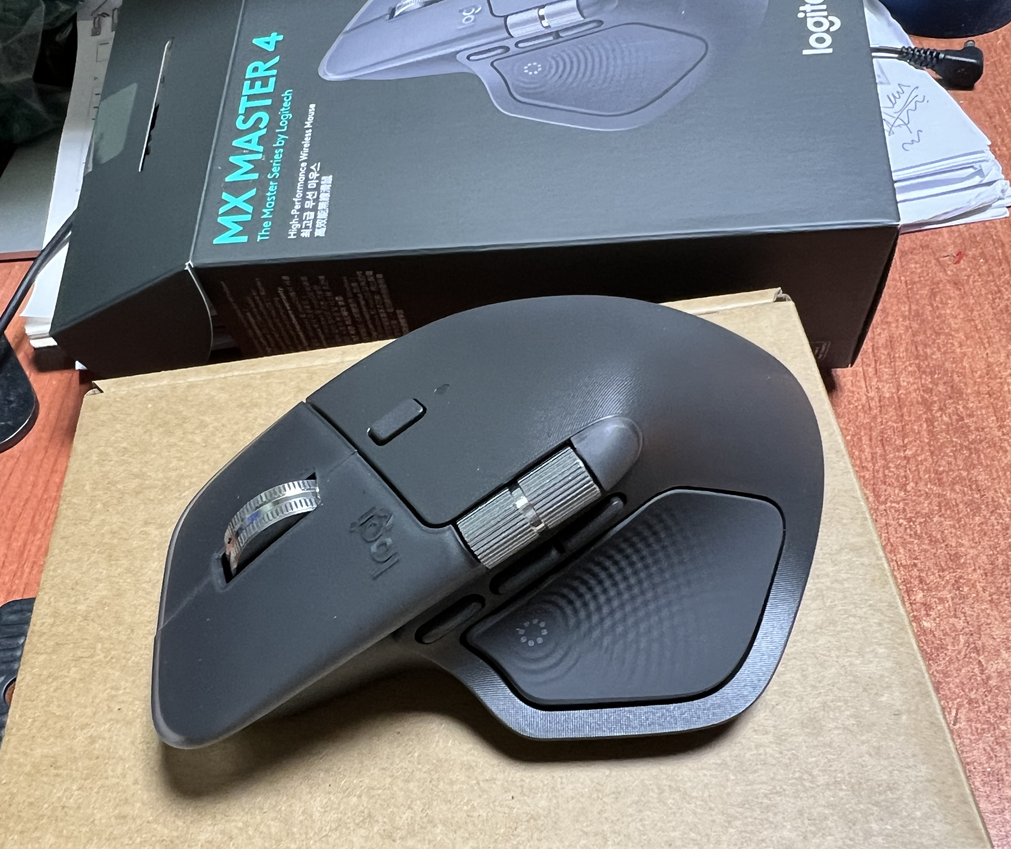 MX Master 4 Review: A Developer’s Perspective (3 Months Later) image 2